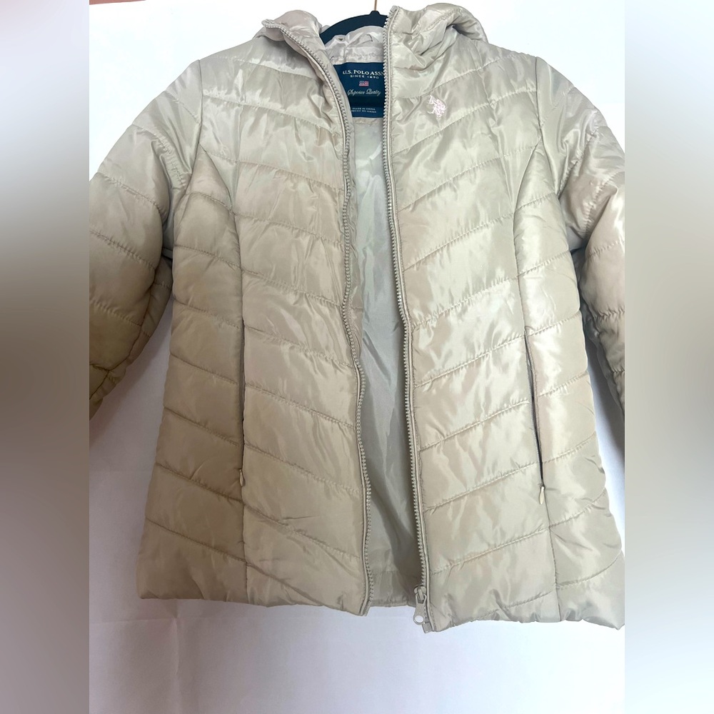 Ladies, small gray puffer jacket hoodie with zipper coat